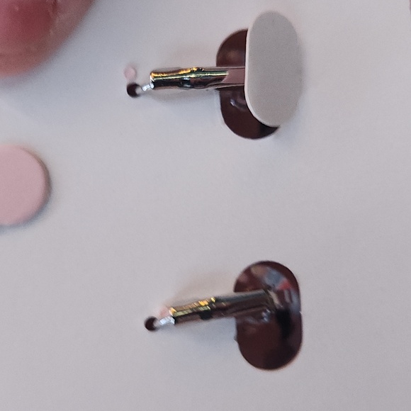 Red Heart Earrings - Picture 3 of 3